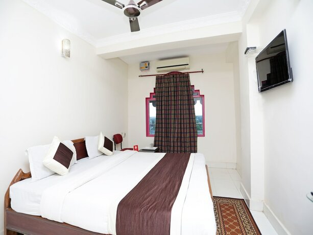 Imagen de la habitación del Hotel Oyo 11631 Star Inn. Foto 5