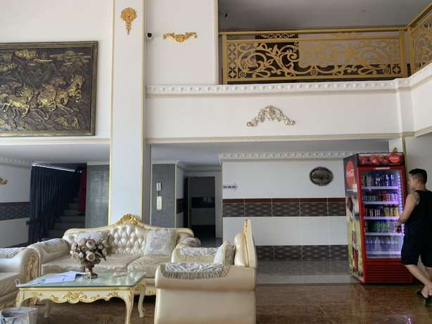 Imagen de los interiores del Hotel Oyo 1170 Nhan Duc. Foto 12