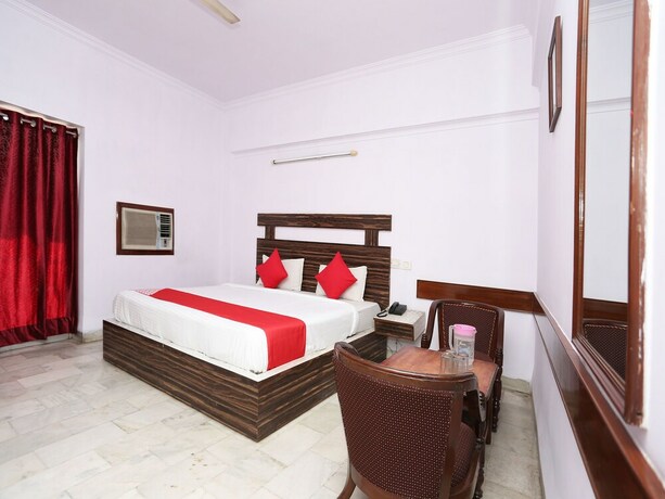 Imagen general del Hotel Oyo 11858 Shiv Murti Grand. Foto 1