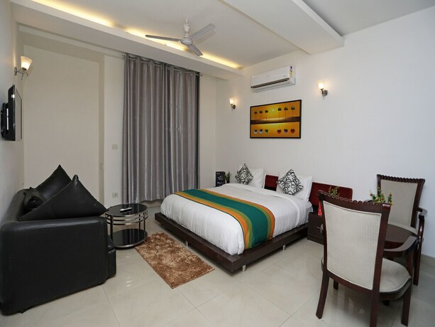 Imagen de la habitación del Hotel Oyo 11872 Heaven Inn. Foto 13
