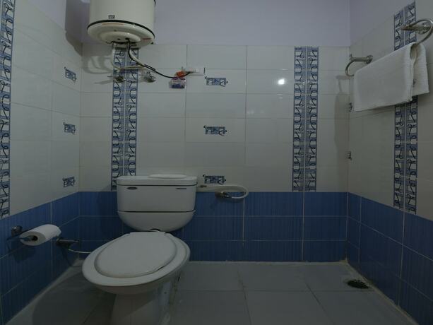 Imagen de la habitación del Hotel Oyo 11923 Rajdhani Palace. Foto 15