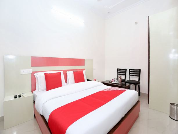 Imagen de la habitación del Hotel Oyo 12025 Kamal Palace. Foto 5