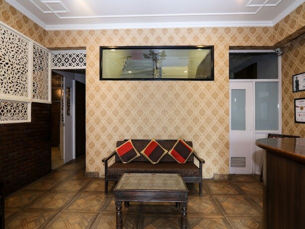 Imagen de los interiores del Hotel Oyo 12086 Panchsheel. Foto 19