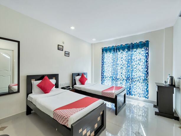 Imagen de la habitación del Hotel Oyo 12120 Srico. Foto 11