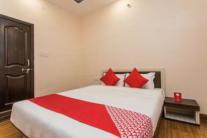 Imagen de la habitación del Hotel Oyo 12161 Madhur Inn. Foto 14