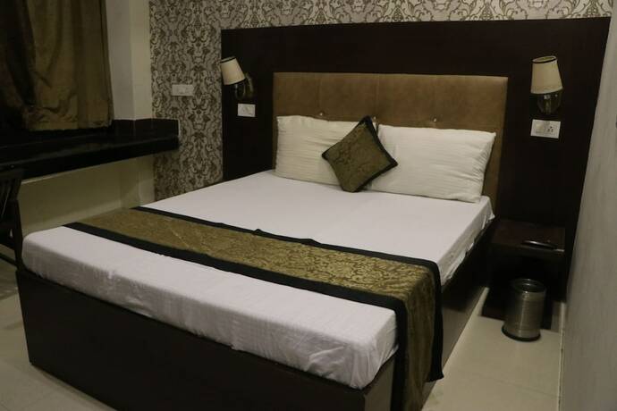 Imagen de la habitación del Hotel Oyo 12206 The Black Gold. Foto 11
