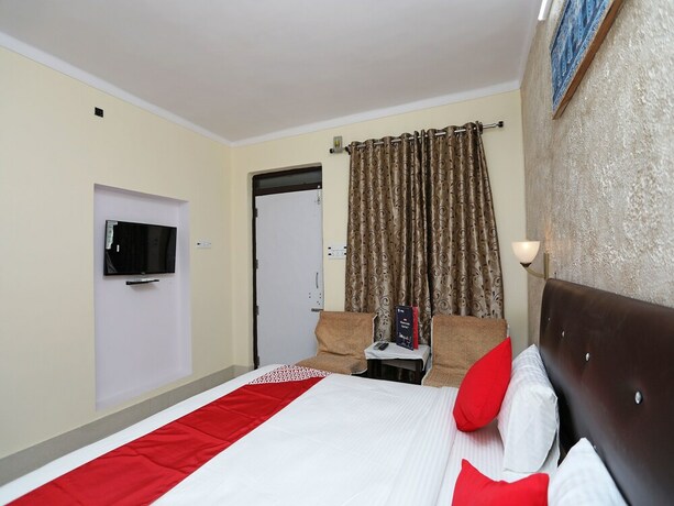 Imagen de la habitación del Hotel Oyo 12222 Silverton. Foto 21