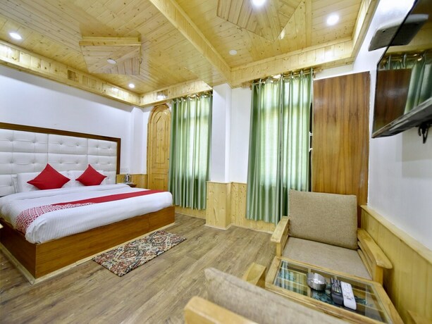 Imagen de la habitación del Hotel Oyo 12271 Avenue Manali. Foto 31