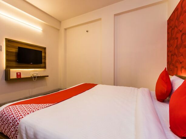 Imagen de la habitación del Hotel Oyo 12362 Emerald Park. Foto 4