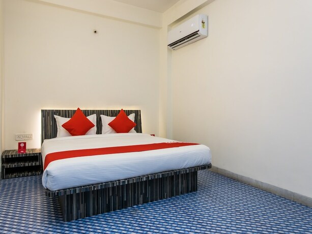 Imagen de la habitación del Hotel Oyo 12362 Emerald Park. Foto 6