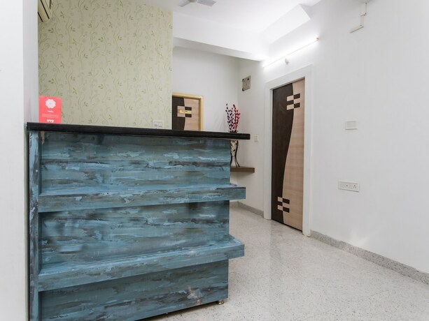 Imagen de los interiores del Hotel Oyo 12362 Emerald Park. Foto 20