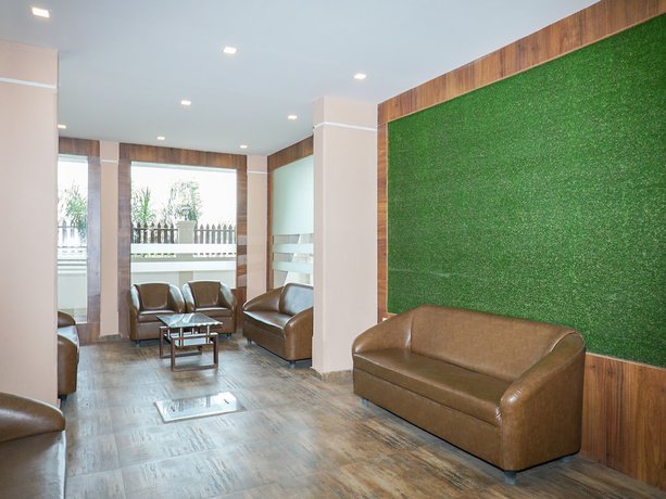 Imagen de los interiores del Hotel Oyo 12538 Twin Tower 2. Foto 18