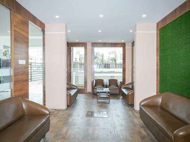 Imagen de los interiores del Hotel Oyo 12538 Twin Tower 2. Foto 20