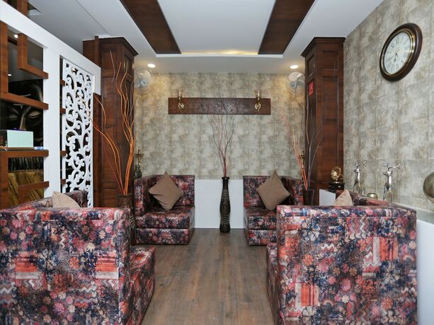 Imagen general del Hotel Oyo 12899 Khushi Regent. Foto 6
