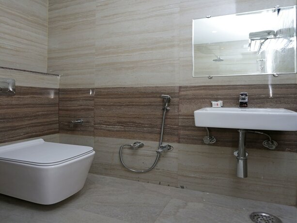 Imagen general del Hotel Oyo 12899 Khushi Regent. Foto 9