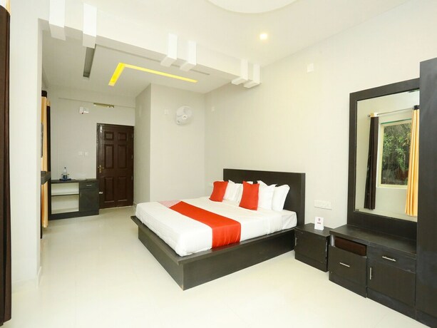 Imagen de la habitación del Hotel Oyo 12978 Igloo Residency. Foto 9