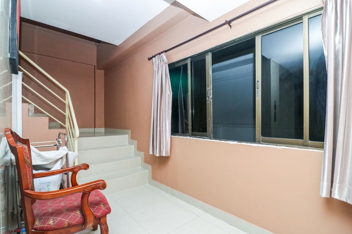 Imagen de los interiores del Hotel Oyo 131 Griebs Inn. Foto 15