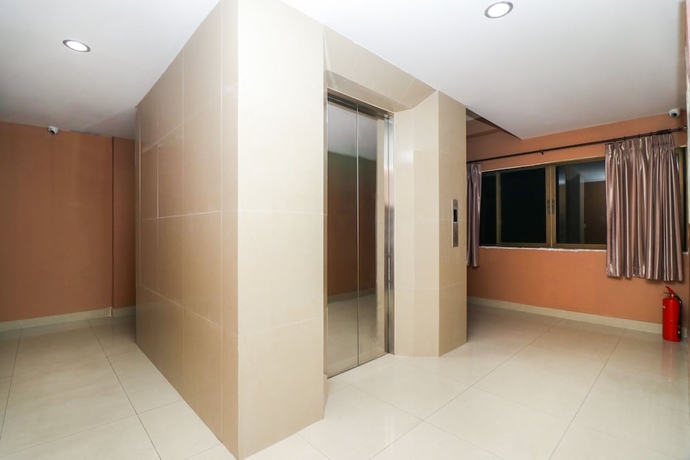 Imagen de los interiores del Hotel Oyo 131 Griebs Inn. Foto 16