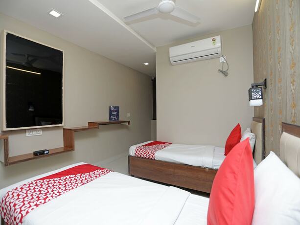 Imagen general del Hotel Oyo 13134 Grand Regency. Foto 2