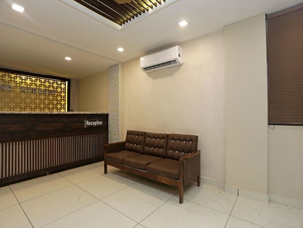 Imagen general del Hotel Oyo 13134 Grand Regency. Foto 13