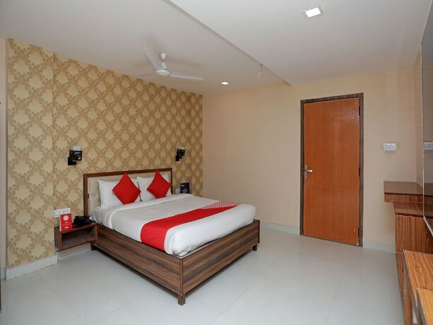Imagen de la habitación del Hotel Oyo 13134 Grand Regency. Foto 18