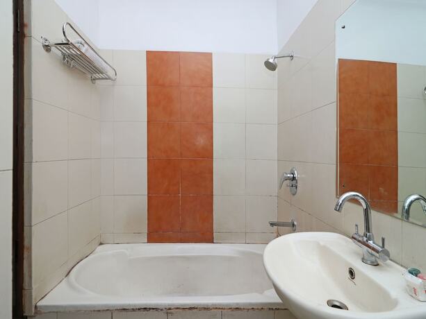 Imagen general del Hotel Oyo 13161 King's Palace. Foto 6