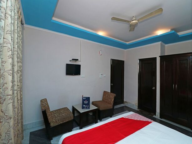 Imagen de la habitación del Hotel Oyo 13161 King's Palace. Foto 20