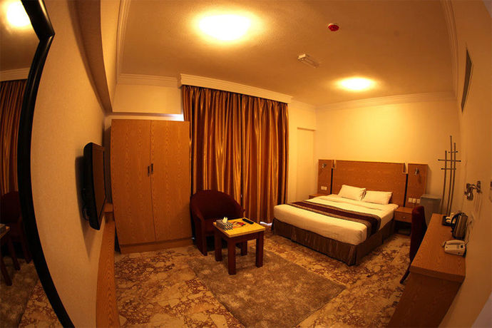 Imagen de la habitación del Hotel Oyo 132 Al Reef. Foto 5