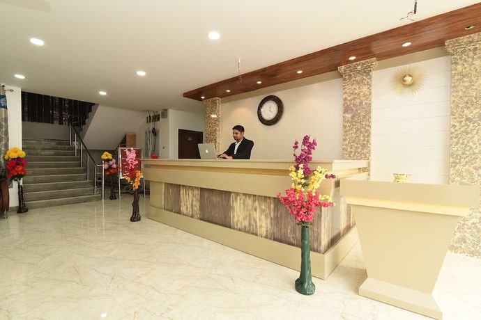 Imagen de los interiores del Hotel Oyo 13310 Noida Suites. Foto 18