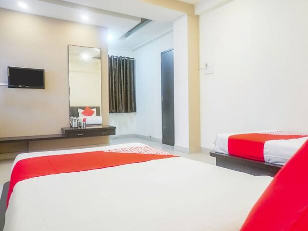 Imagen de la habitación del Hotel Oyo 13583 Paradise Inn. Foto 19