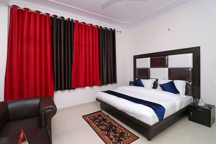 Imagen de la habitación del Hotel Oyo 13655 Benog Breeze. Foto 12