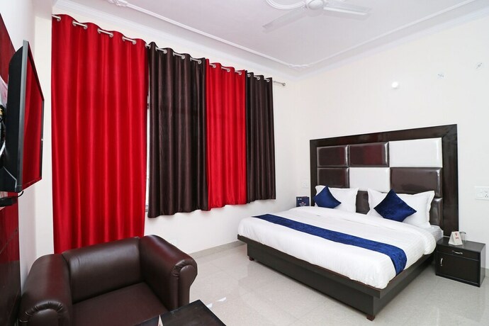 Imagen de la habitación del Hotel Oyo 13655 Benog Breeze. Foto 14