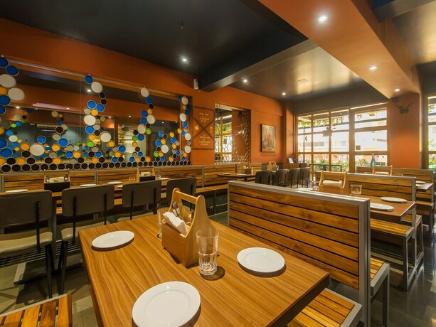 Imagen del bar/restaurante del Hotel Oyo 13857 Imperial. Foto 3