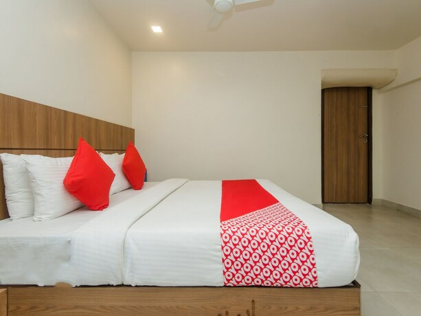 Imagen de la habitación del Hotel Oyo 13857 Imperial. Foto 11