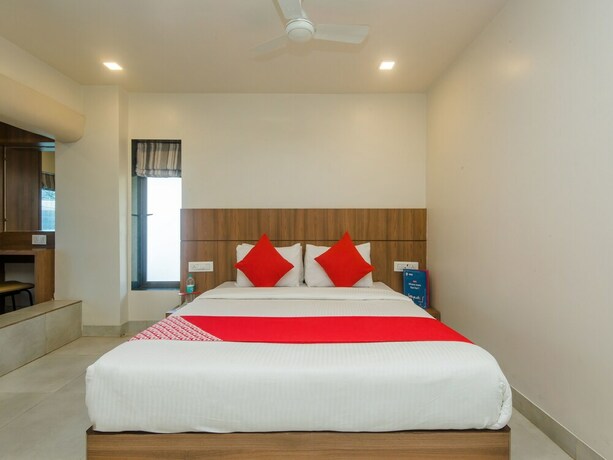 Imagen de la habitación del Hotel Oyo 13857 Imperial. Foto 12