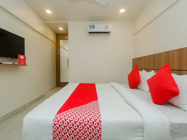 Imagen de la habitación del Hotel Oyo 13857 Imperial. Foto 13