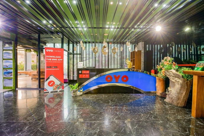 Imagen de los interiores del Hotel Oyo 143 Dday Resotel Pattaya. Foto 19