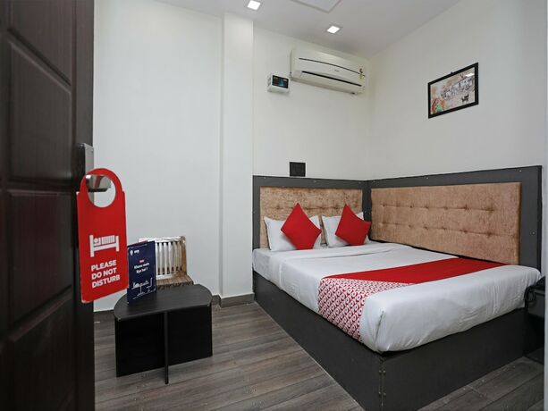 Imagen de la habitación del Hotel Oyo 14468 Divine Ganges. Foto 14