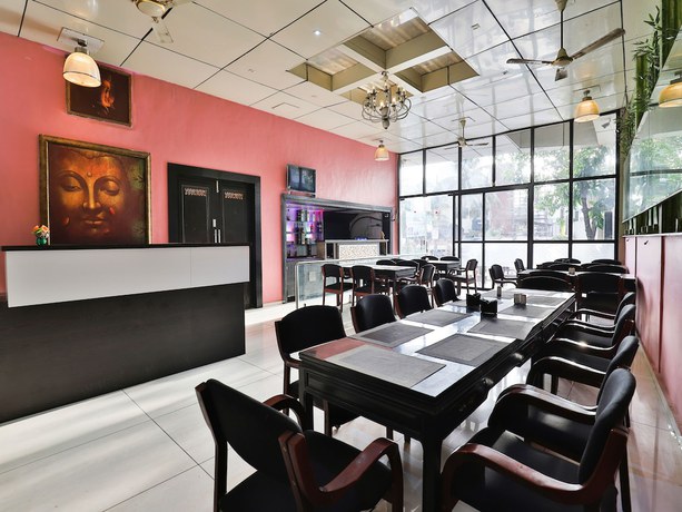 Imagen del bar/restaurante del Hotel Oyo 14549 Lotus Residency. Foto 1