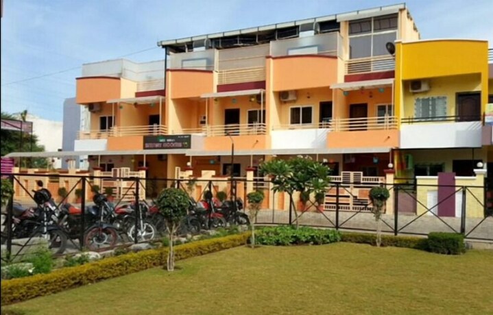 Imagen general del Hotel Oyo 14593 Shree Vatika Smart Rooms. Foto 5