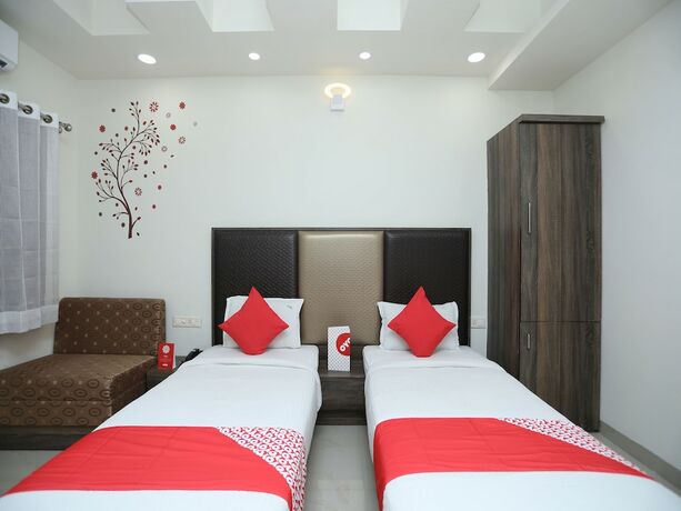 Imagen de la habitación del Hotel Oyo 14593 Shree Vatika Smart Rooms. Foto 15