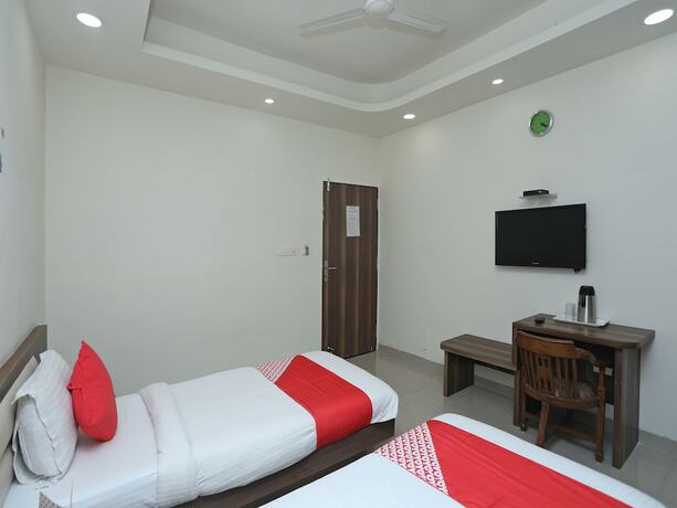 Imagen de la habitación del Hotel Oyo 14593 Shree Vatika Smart Rooms. Foto 24