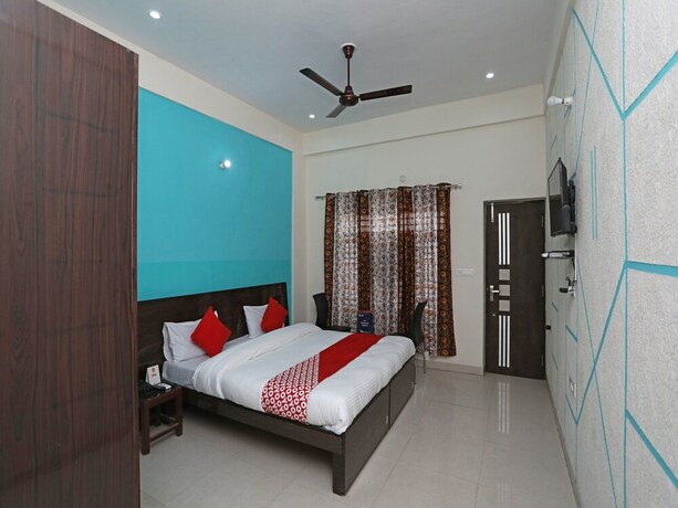 Imagen de la habitación del Hotel Oyo 14634 Star Guest House. Foto 33