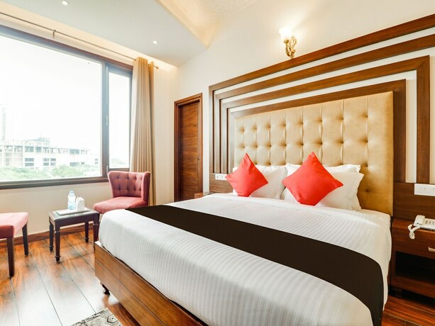 Imagen de la habitación del Hotel Oyo 15067 Ashoka. Foto 4