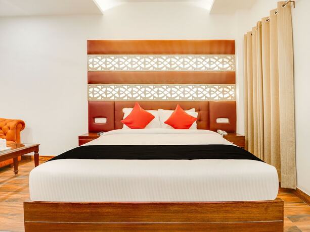 Imagen de la habitación del Hotel Oyo 15067 Ashoka. Foto 5