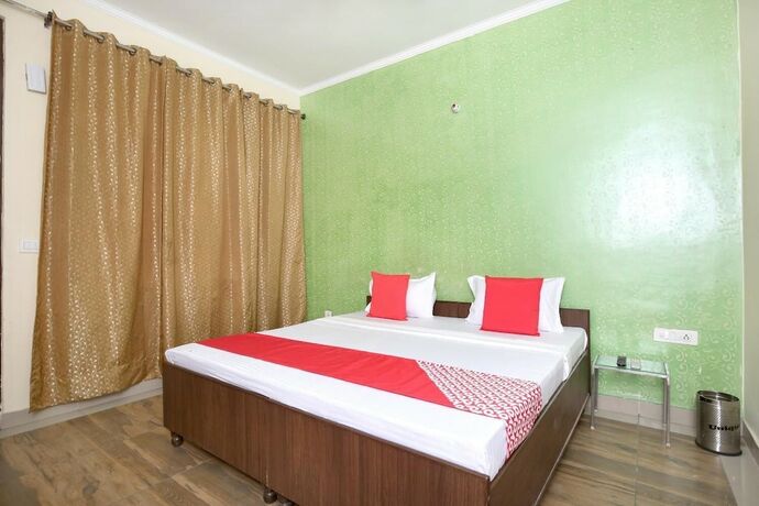 Imagen de la habitación del Hotel Oyo 15067 Ashoka. Foto 14