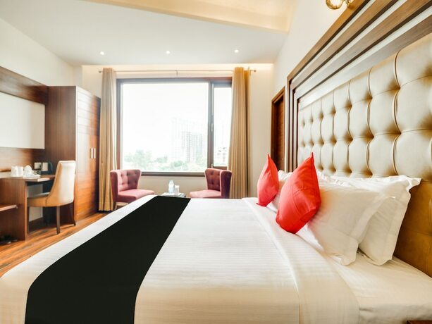Imagen de la habitación del Hotel Oyo 15067 Ashoka. Foto 18