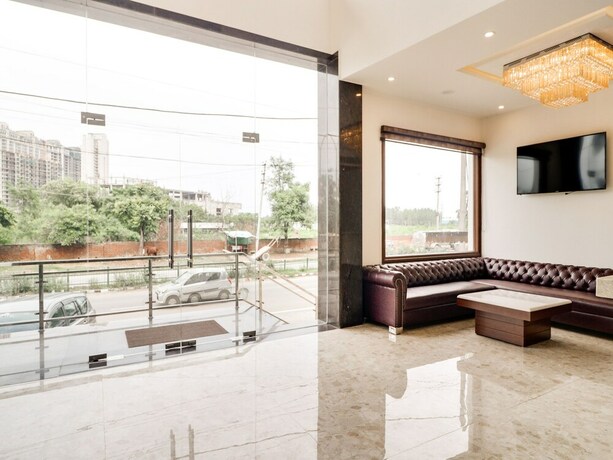 Imagen de los interiores del Hotel Oyo 15067 Ashoka. Foto 34