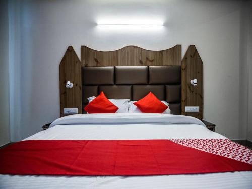 Imagen general del Hotel Oyo 15074 Neha Regency. Foto 8