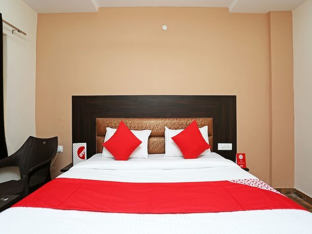 Imagen de la habitación del Hotel Oyo 15098 Crystal. Foto 6
